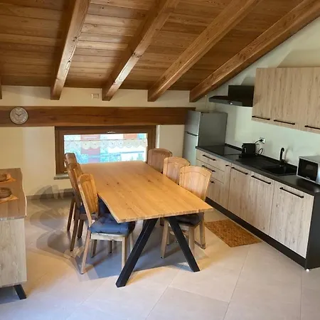 Apartment Arcobaleno Plattaz Cir 0024 Aosta